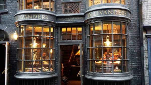 Ollivanders™ | OrlandoHoppers.com